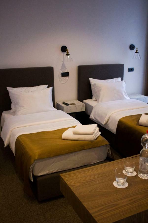 Hotel Union Belgrado Esterno foto