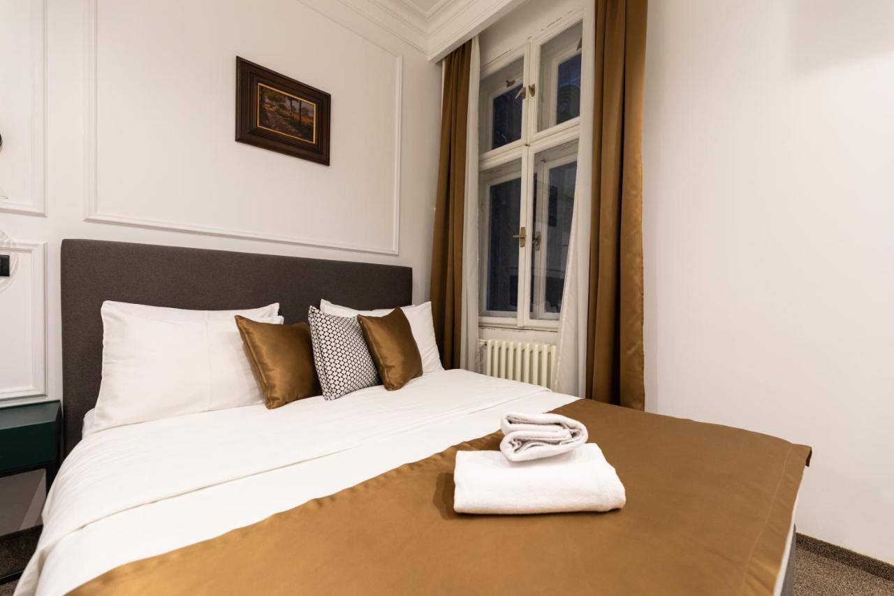 Hotel Union Belgrado Esterno foto